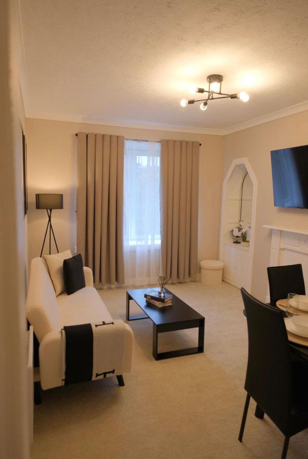 Luxury Apartment Dundee Exterior photo